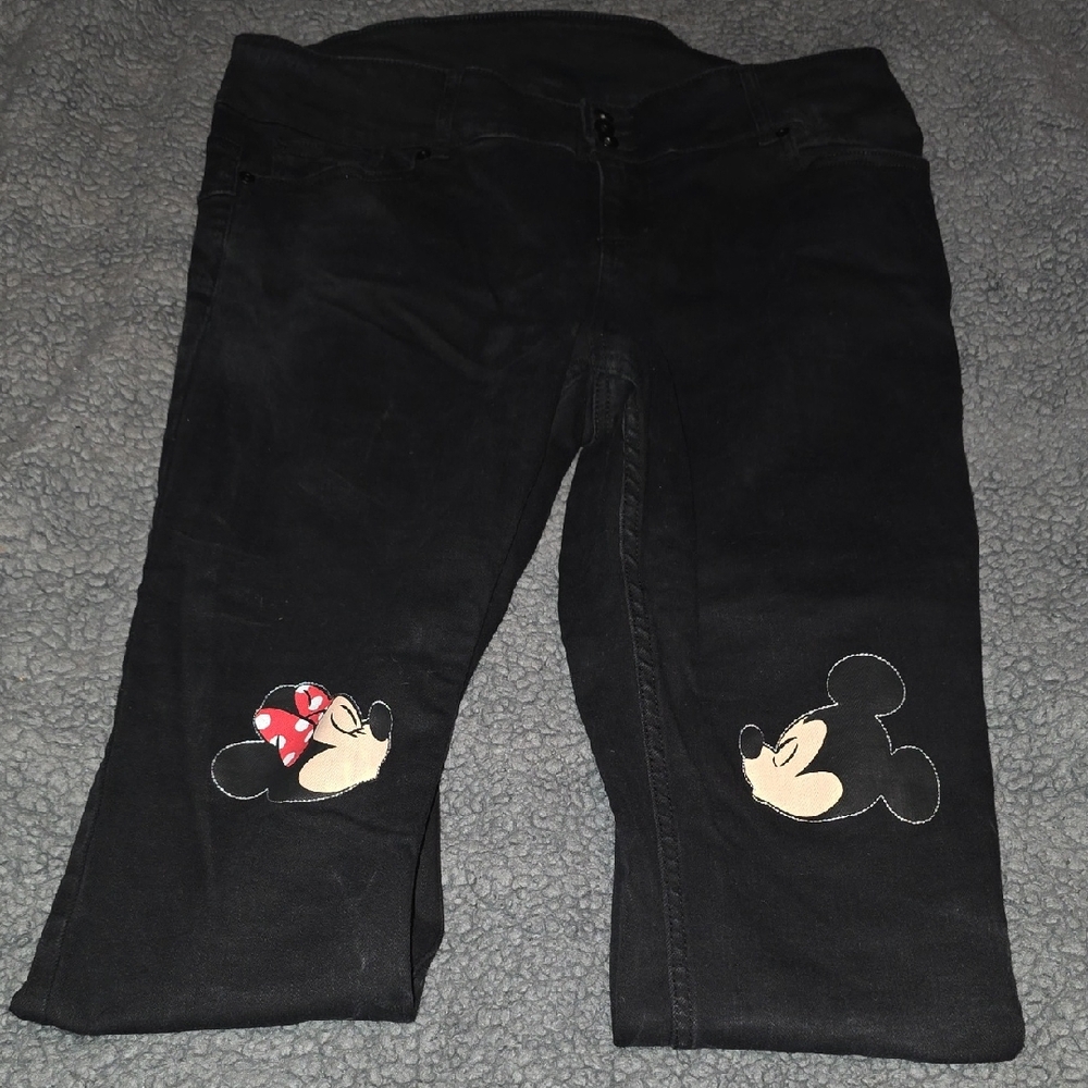 Disney Hot Topic Women's Black Skinny Jeans with Mickey and Minnie Knee Design